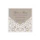 Bedankkaart passend bij de trouwkaart met barokprint en champagnekleurig lint